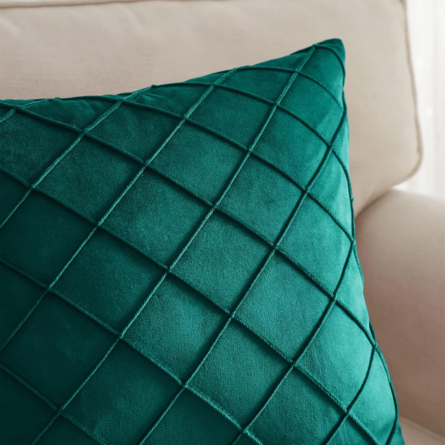 Pack of 2 Velvet Throw Pillow Covers – 16x16", Soft Solid for Sofa, Bedroom & Outdoors