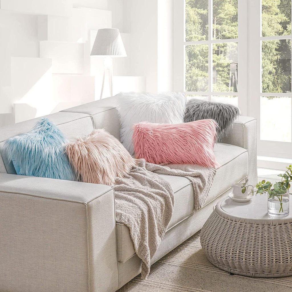 Faux Fur Decorative Pillow Cover – Fluffy 18x18", Luxury White for Bedroom & Couch