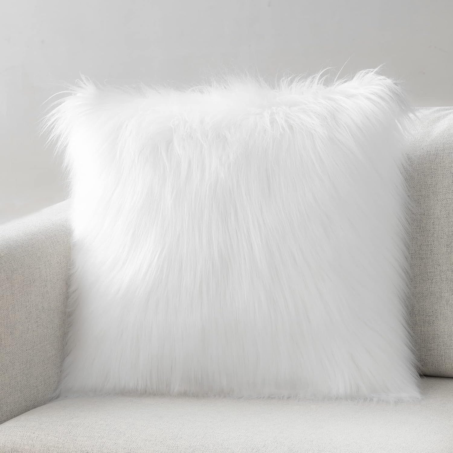 Faux Fur Decorative Pillow Cover – Fluffy 18x18